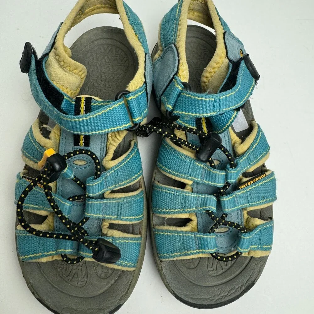 Keen Sandals Hiking  Waterproof Size 12